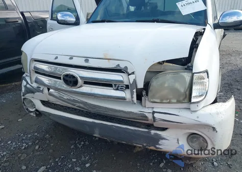 2004 Toyota Tundra Sr5 V8 z USA, uszkodzony, nr VIN 5TBRT34194S449417
